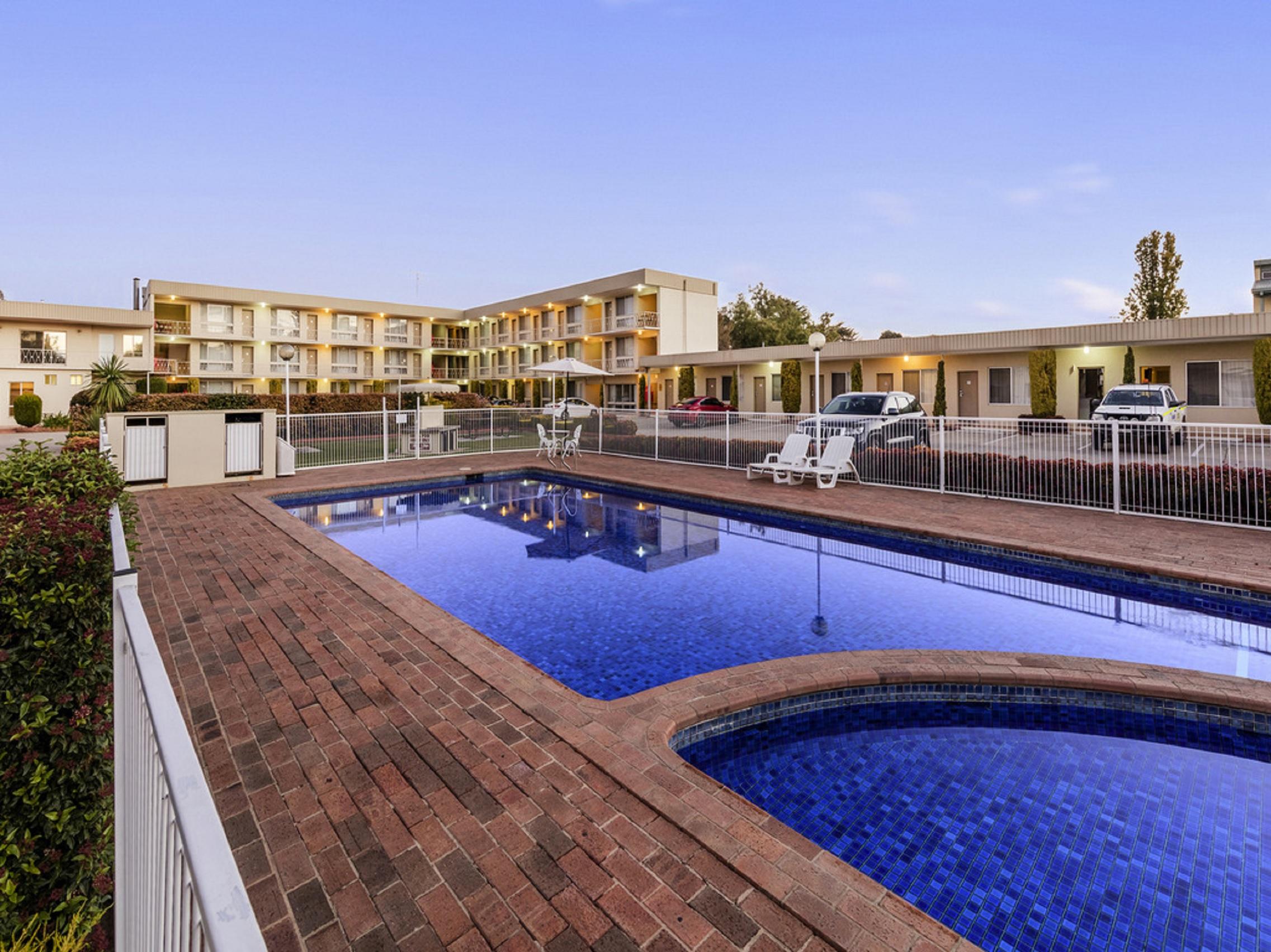 Breakfree Queanbeyan Motel ภายนอก รูปภาพ